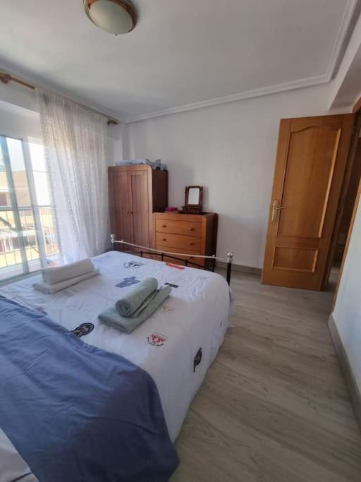 Lovely Three-Bedroom Apartment In Puerto De Sagunt Sagunto Exteriör bild