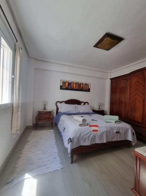 Lovely Three-Bedroom Apartment In Puerto De Sagunt Sagunto Exteriör bild