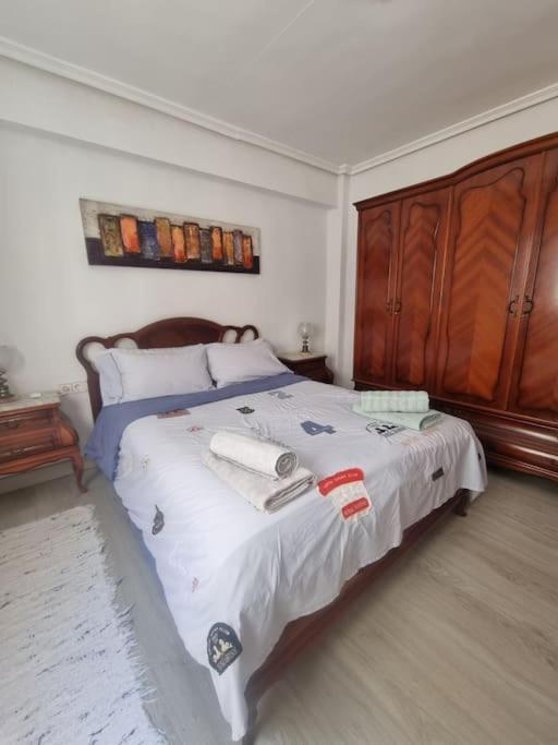 Lovely Three-Bedroom Apartment In Puerto De Sagunt Sagunto Exteriör bild